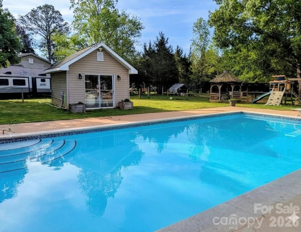 5226 Old Plank Road Iron Station, NC 28080