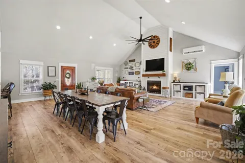 5226 Old Plank Road