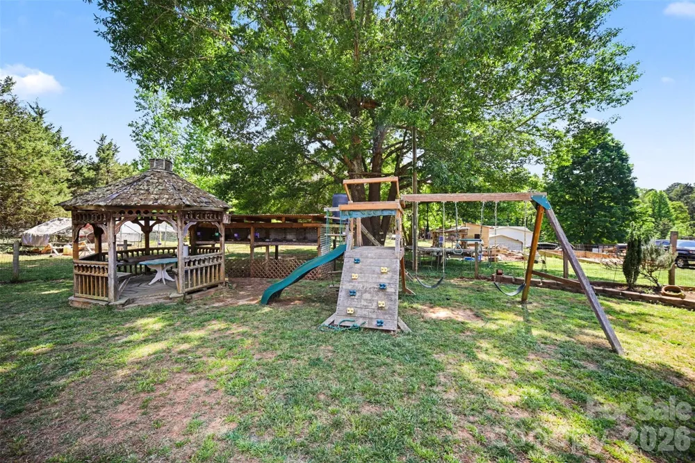 5226 Old Plank Road Iron Station, NC 28080