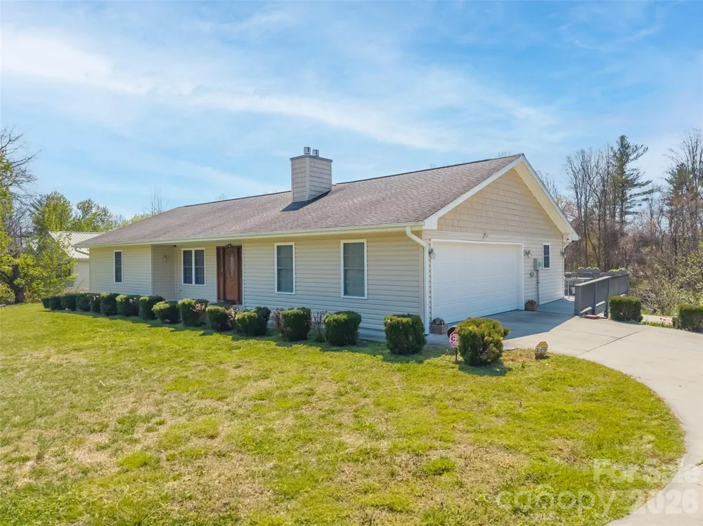476 Jackson Loop Road Flat Rock, NC 28731