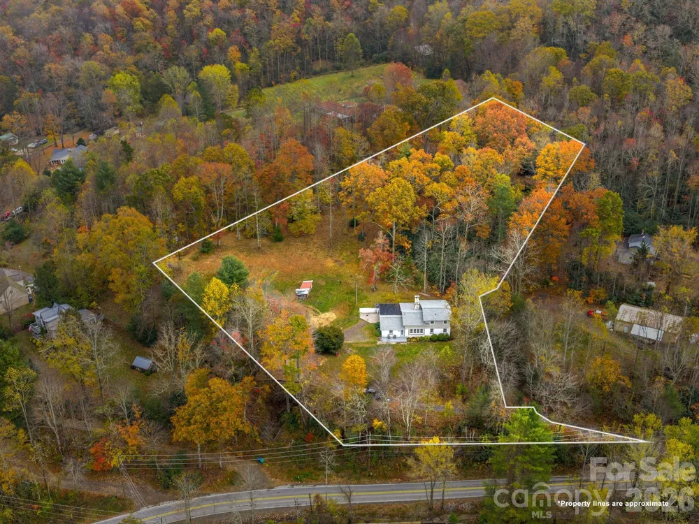 6 Star Berry Lane Fairview, NC 28730