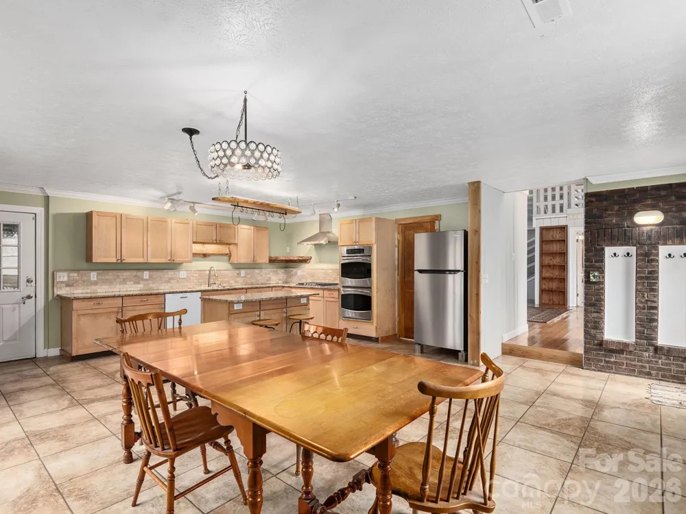 6 Star Berry Lane Fairview, NC 28730