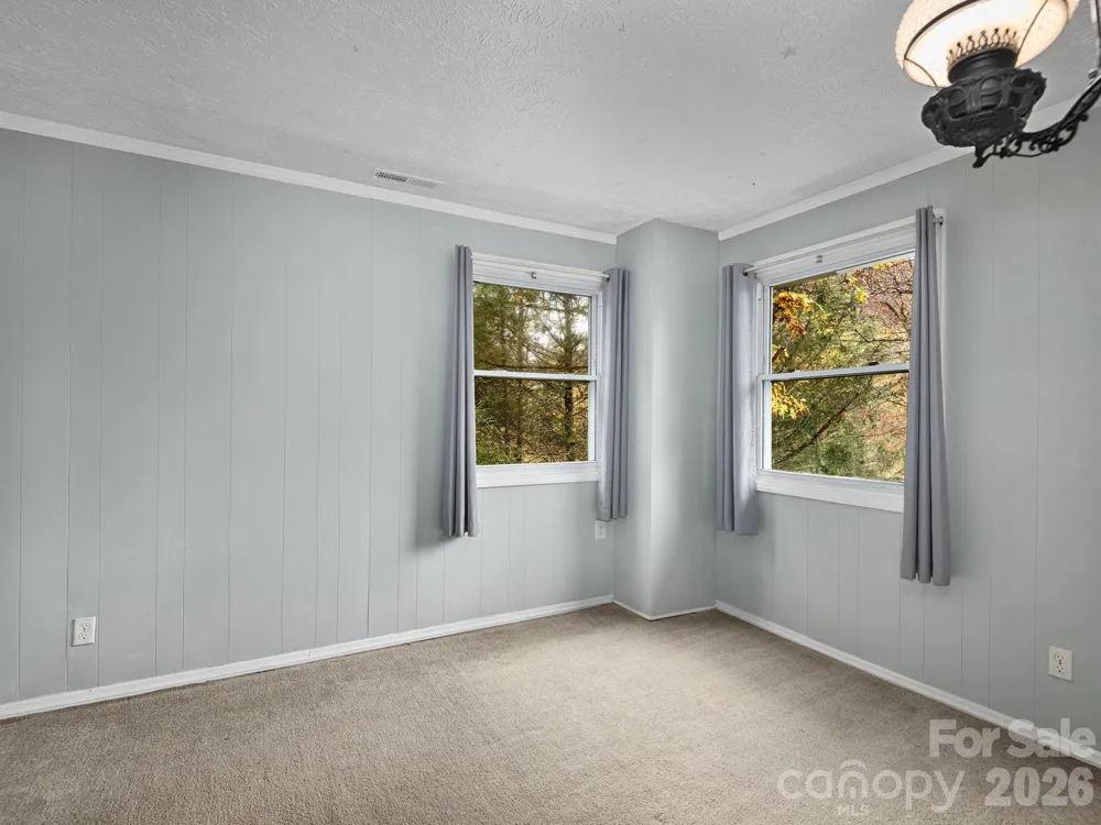 6 Star Berry Lane Fairview, NC 28730