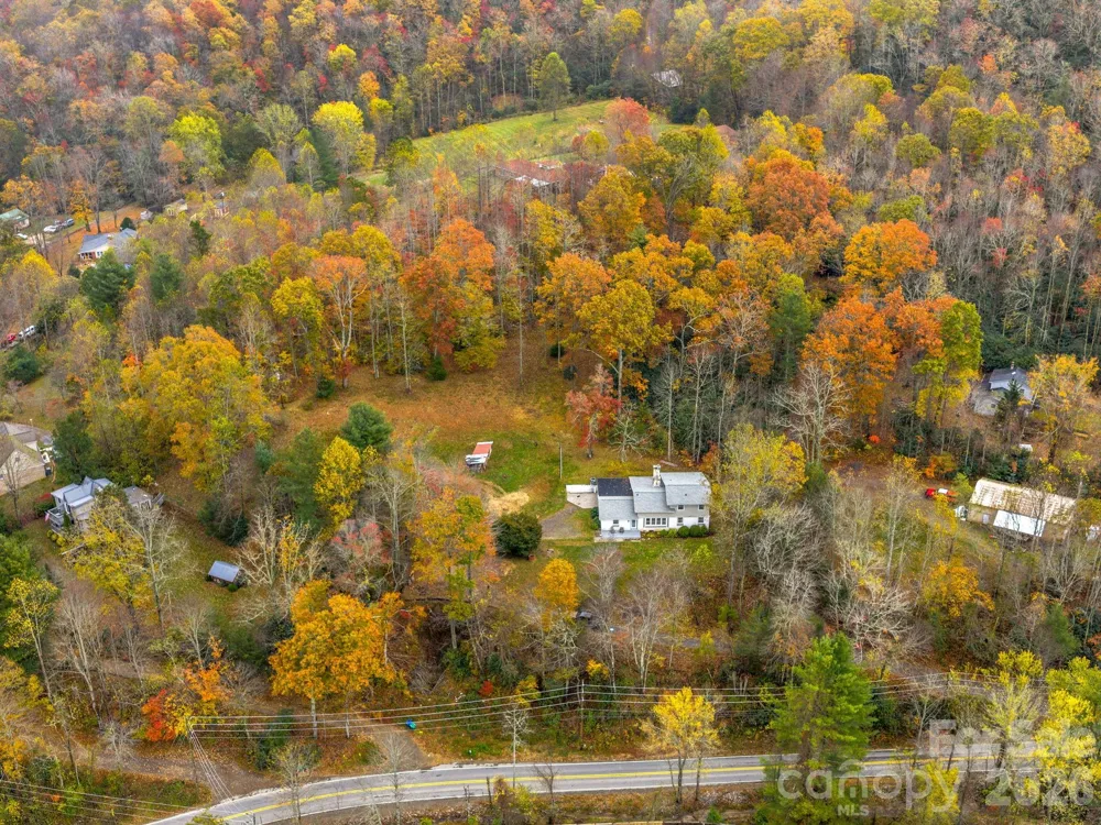 6 Star Berry Lane Fairview, NC 28730