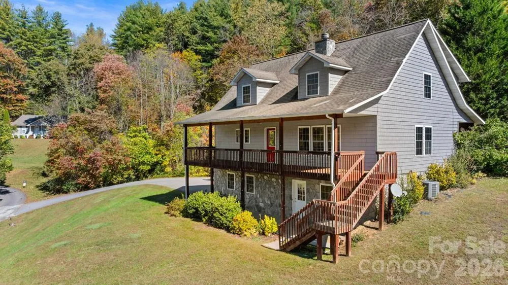 44 Ellistone Court Sylva, NC 28779
