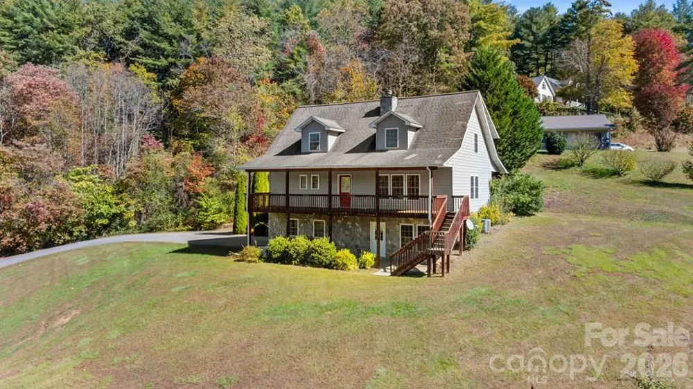 44 Ellistone Court Sylva, NC 28779