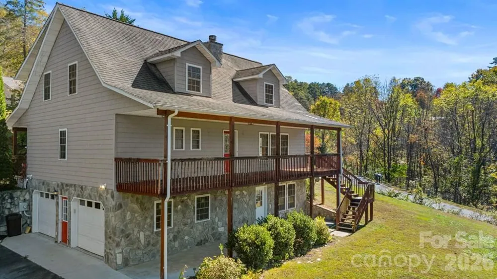 44 Ellistone Court Sylva, NC 28779