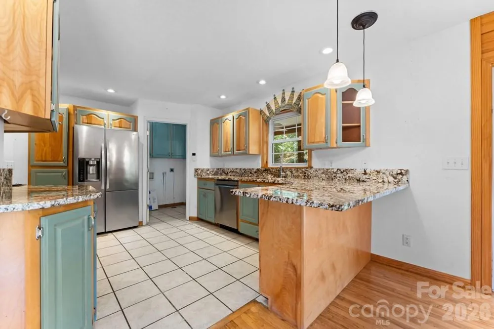 44 Ellistone Court Sylva, NC 28779