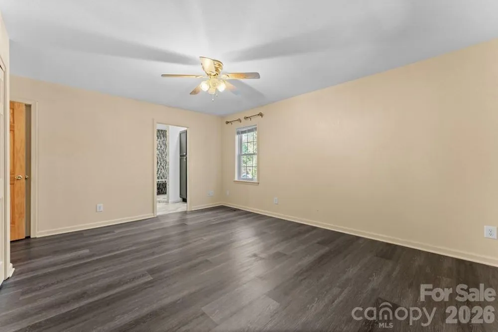 44 Ellistone Court Sylva, NC 28779