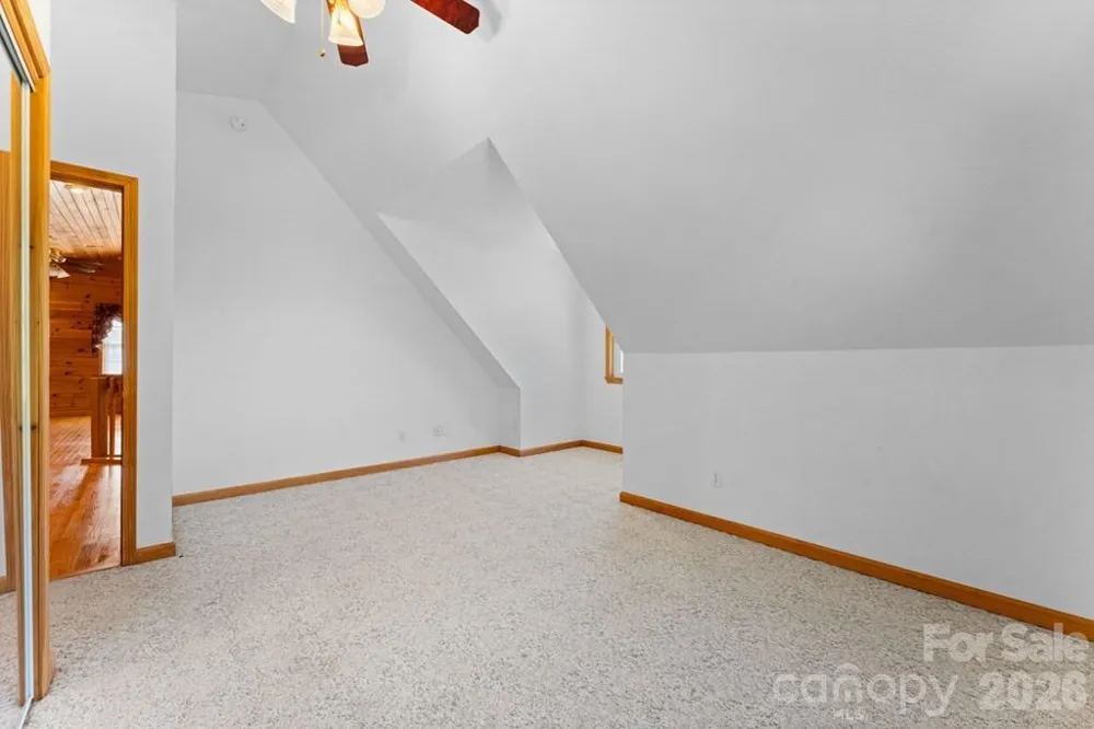 44 Ellistone Court Sylva, NC 28779