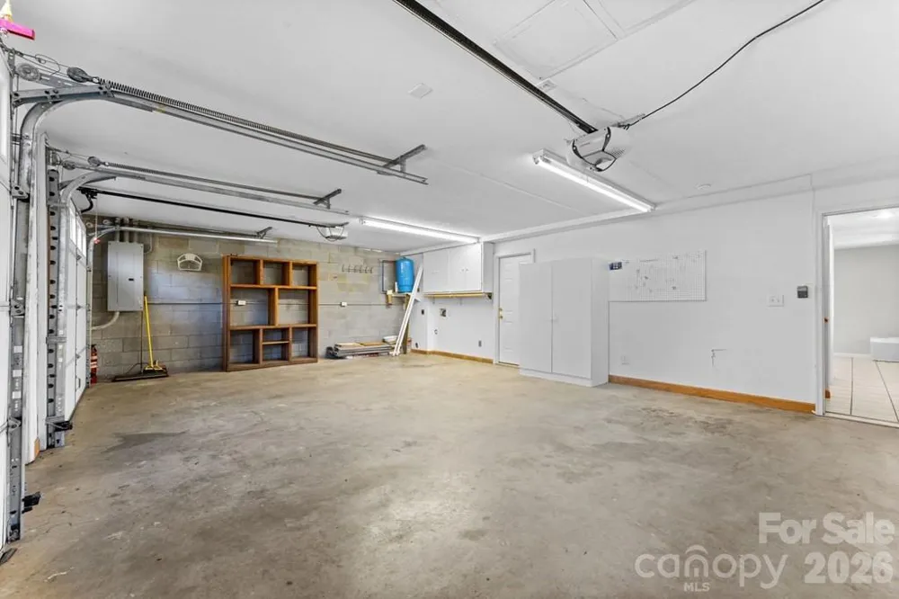 44 Ellistone Court Sylva, NC 28779
