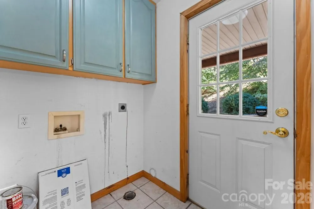 44 Ellistone Court Sylva, NC 28779