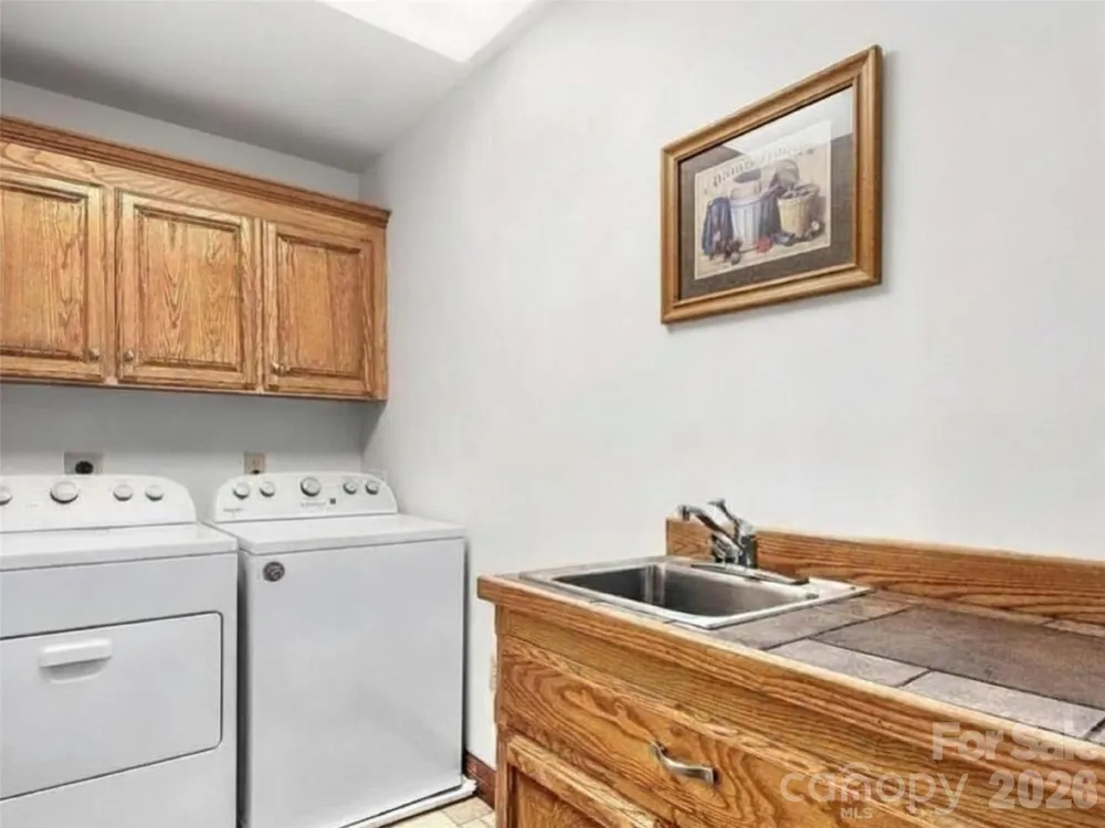 505 Middle Top Loop Maggie Valley, NC 28751
