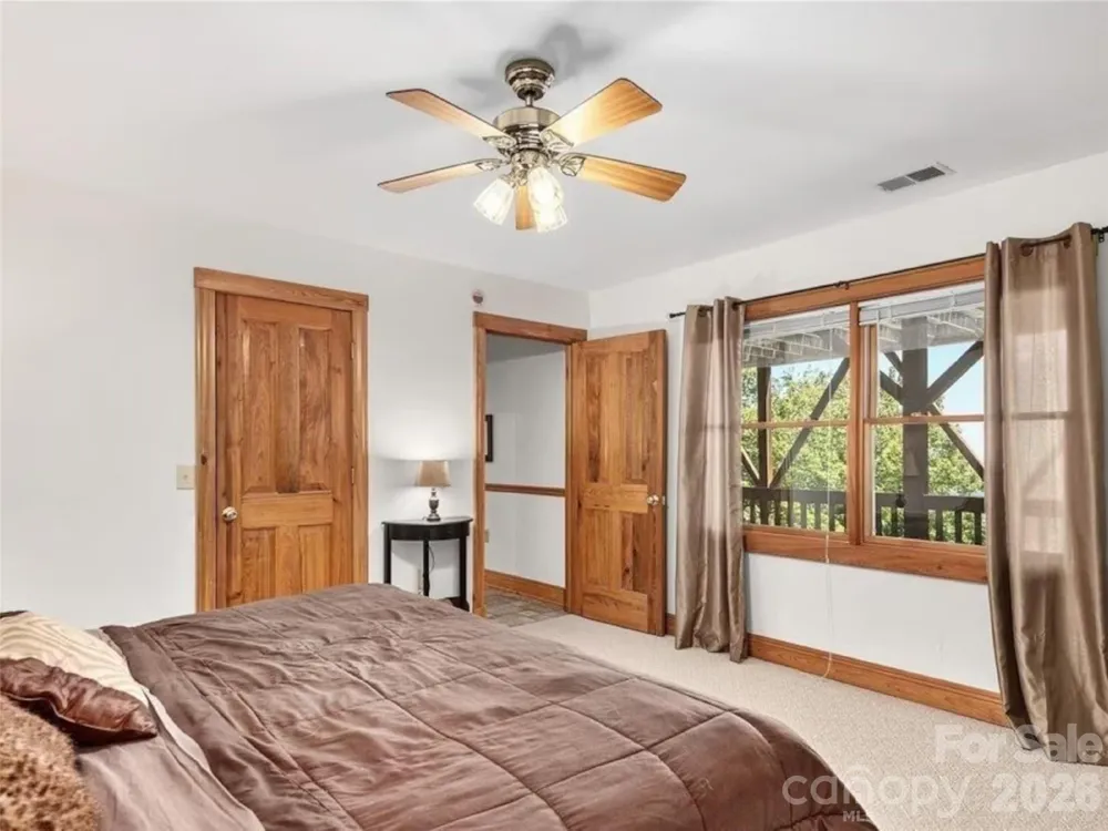 505 Middle Top Loop Maggie Valley, NC 28751
