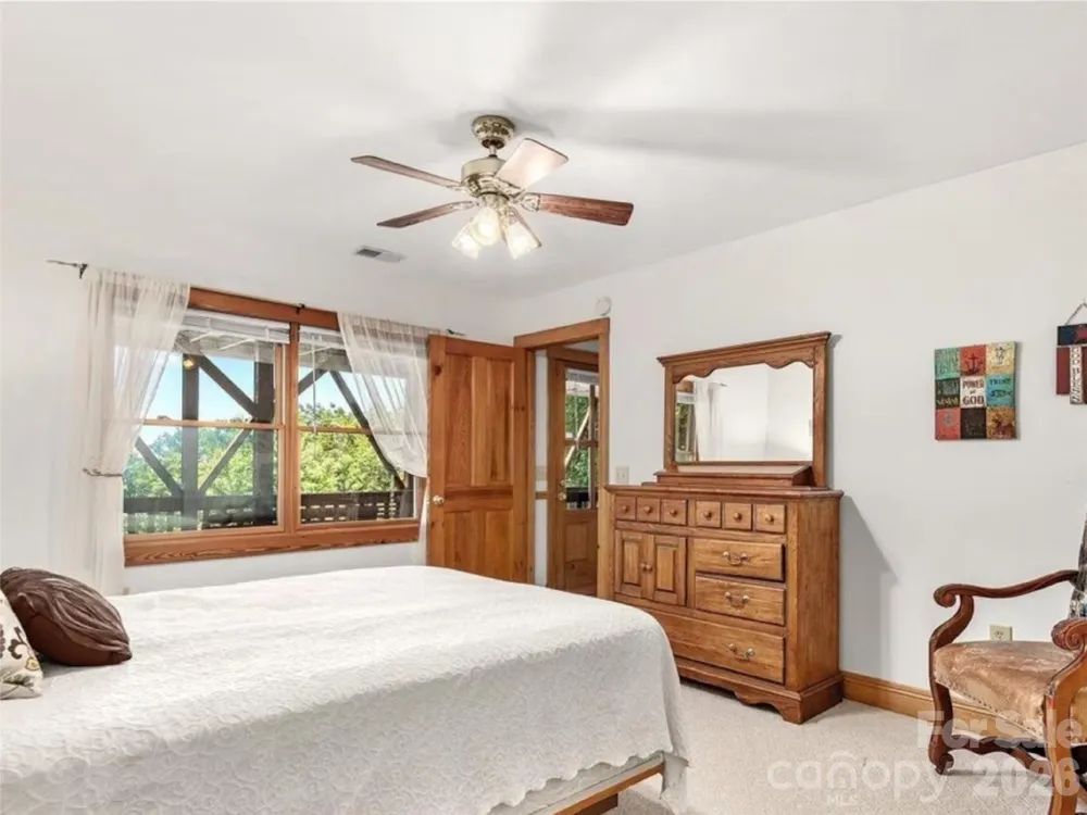505 Middle Top Loop Maggie Valley, NC 28751