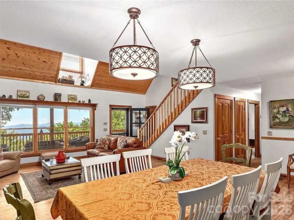 505 Middle Top Loop Maggie Valley, NC 28751