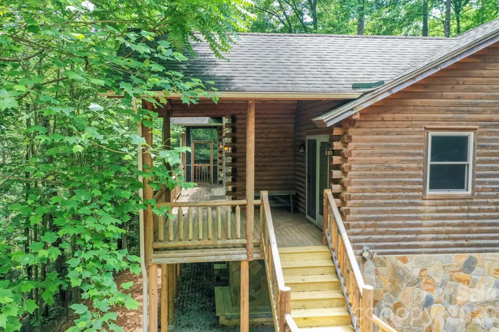 184 Sunlight Path Lake Lure, NC 28746