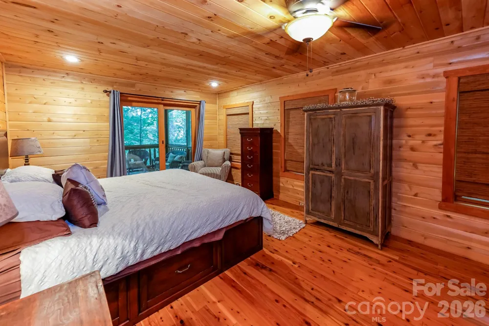 184 Sunlight Path Lake Lure, NC 28746
