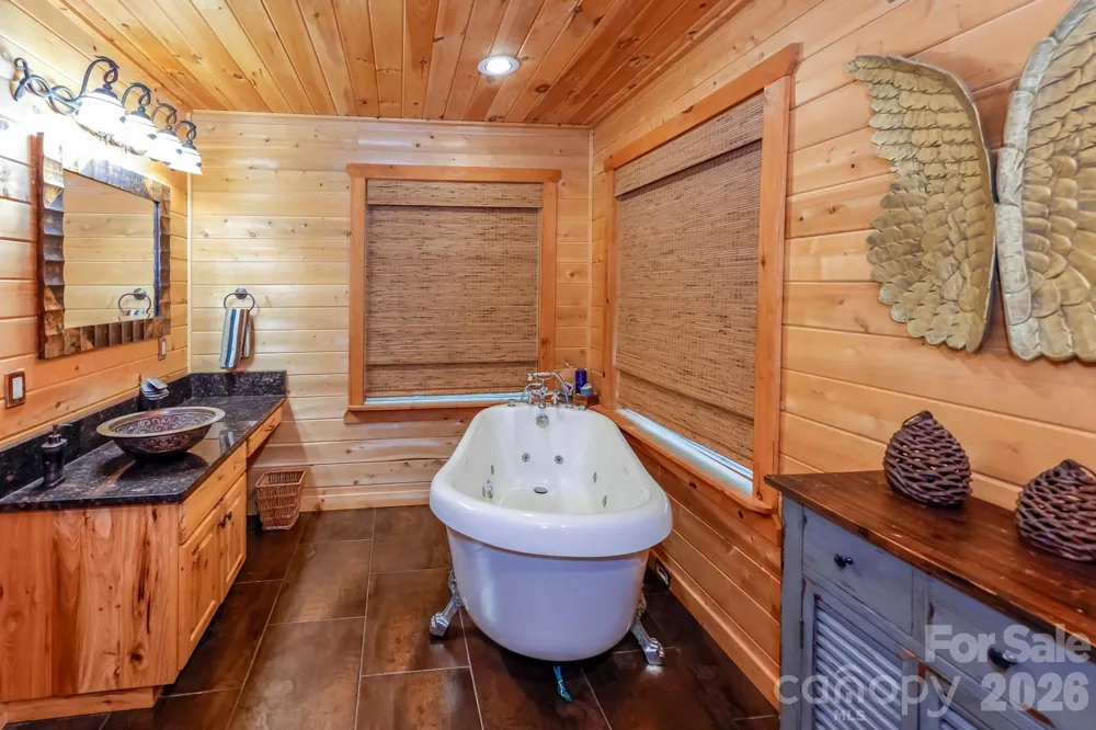 184 Sunlight Path Lake Lure, NC 28746