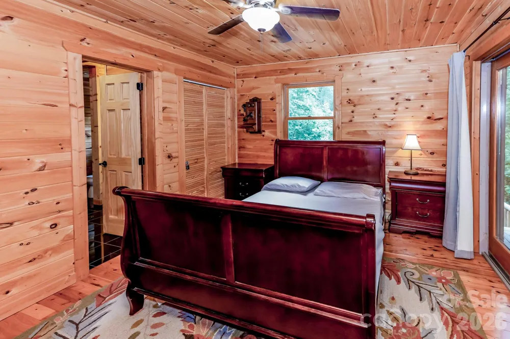 184 Sunlight Path Lake Lure, NC 28746