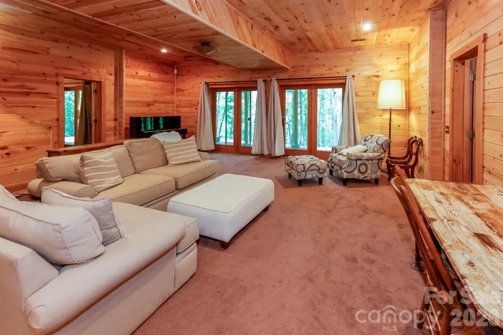184 Sunlight Path Lake Lure, NC 28746
