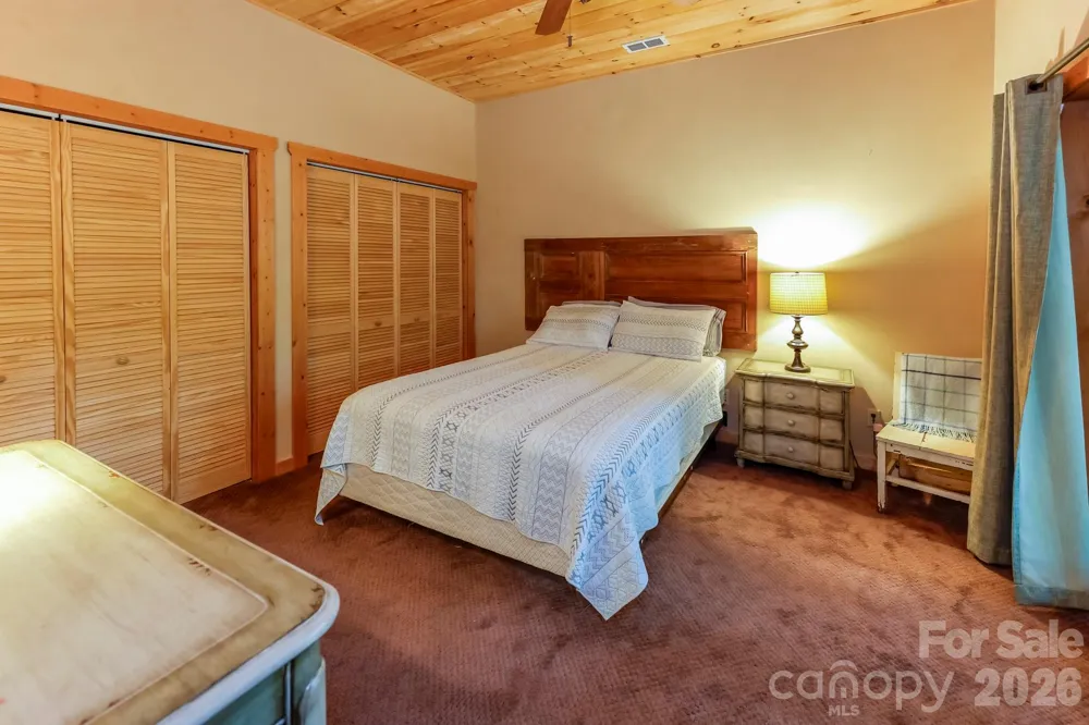 184 Sunlight Path Lake Lure, NC 28746