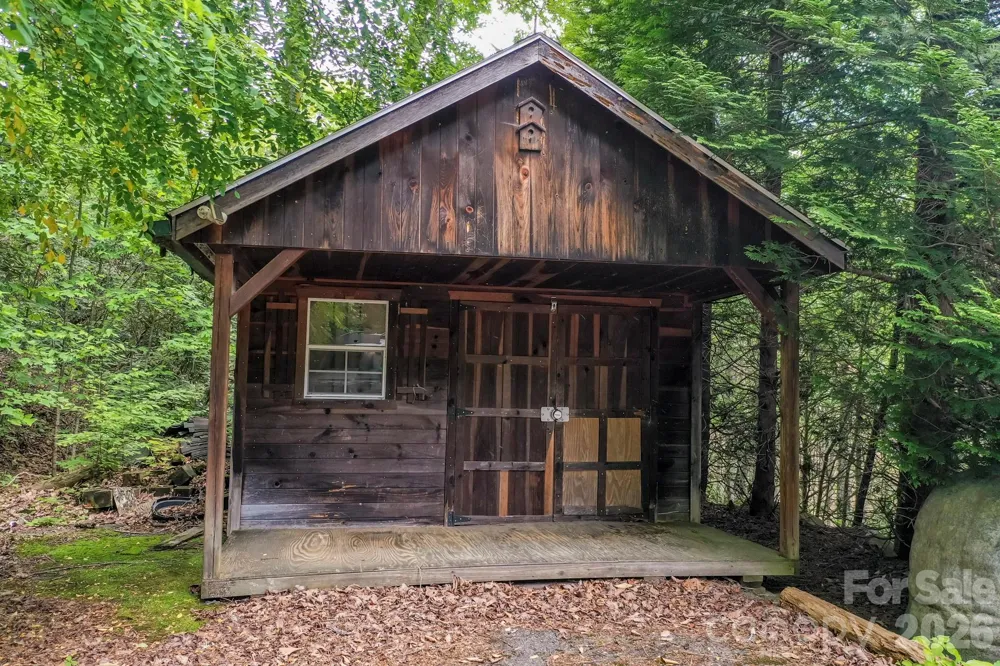 184 Sunlight Path Lake Lure, NC 28746
