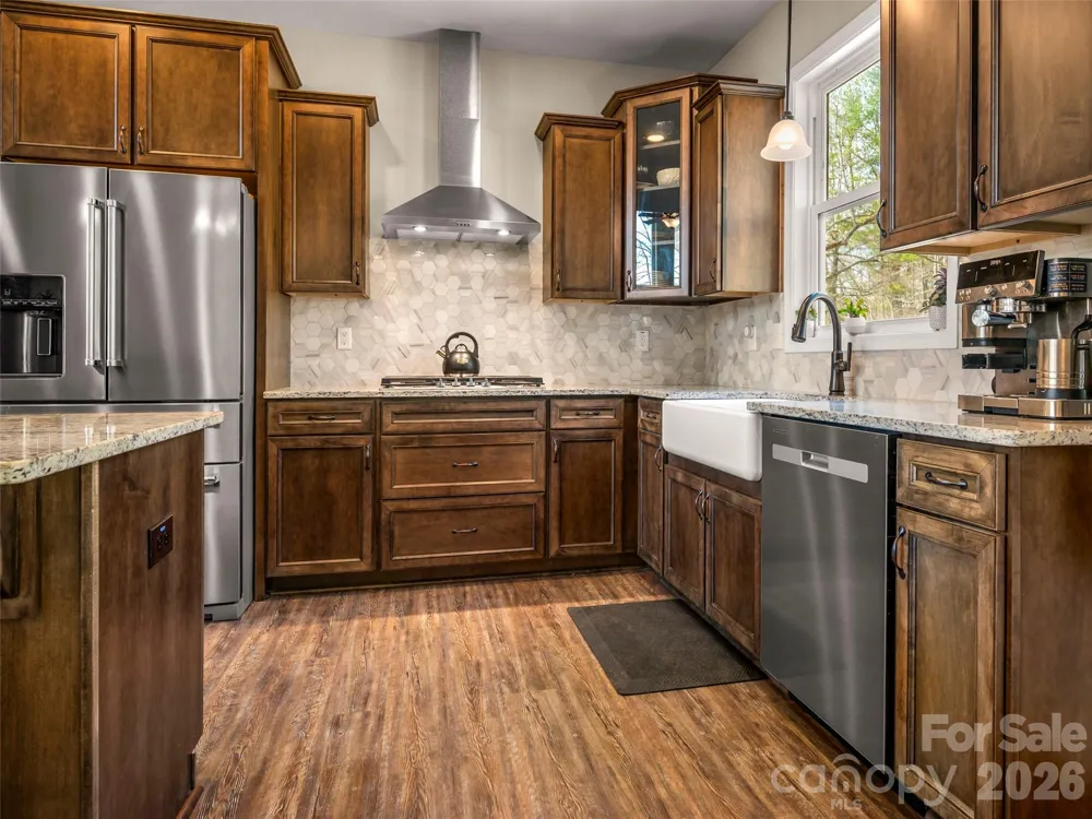 666 Never Blue Road Flat Rock, NC 28731