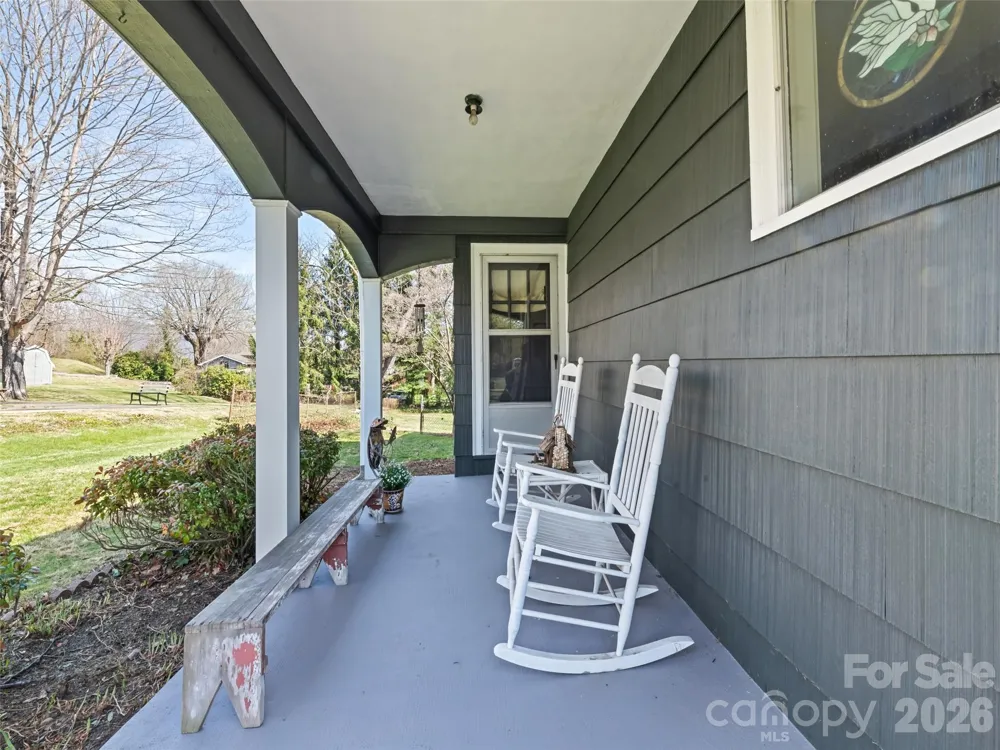 151 Hampton Heights Canton, NC 28716