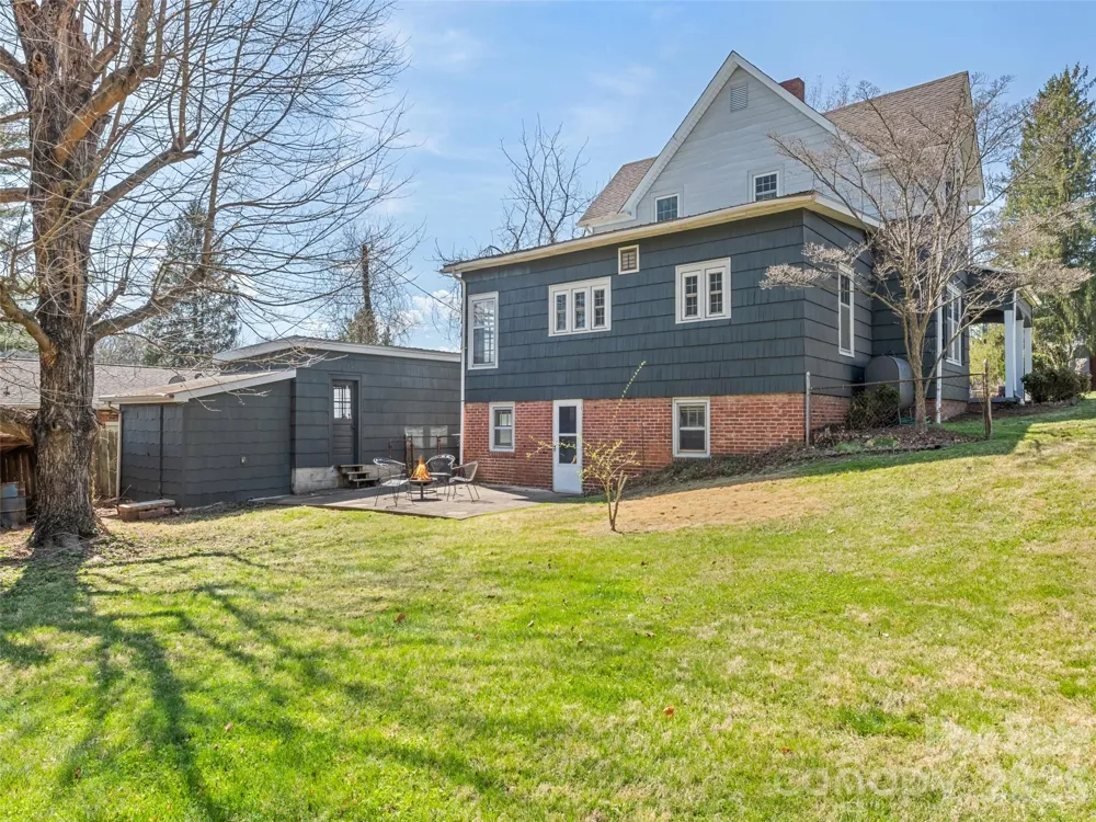 151 Hampton Heights Canton, NC 28716