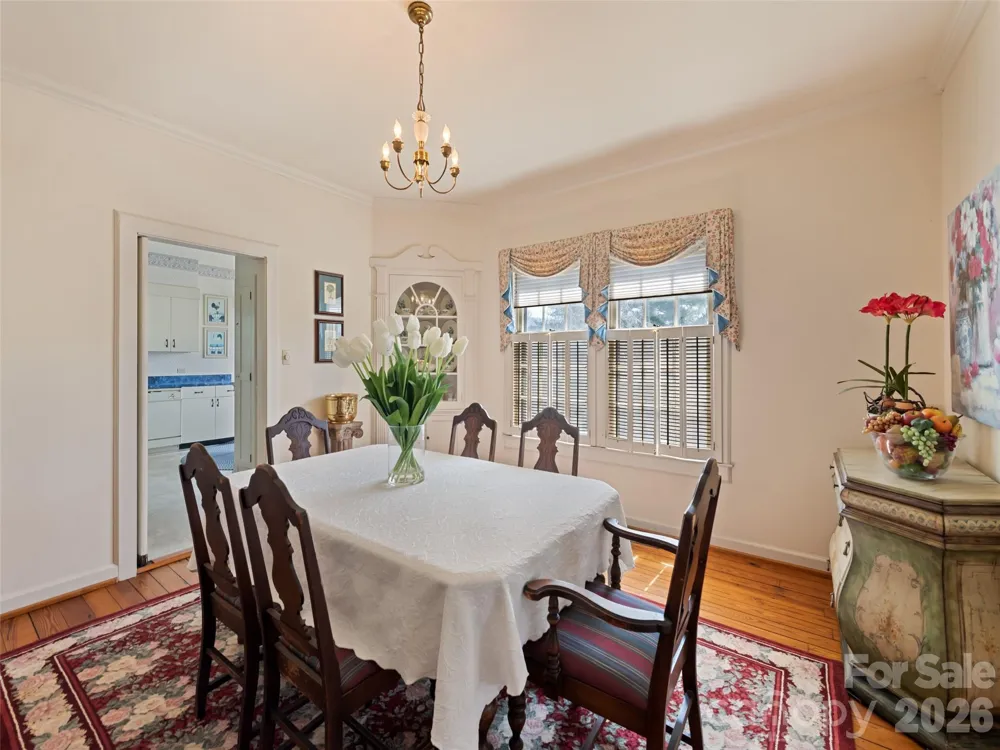 151 Hampton Heights Canton, NC 28716
