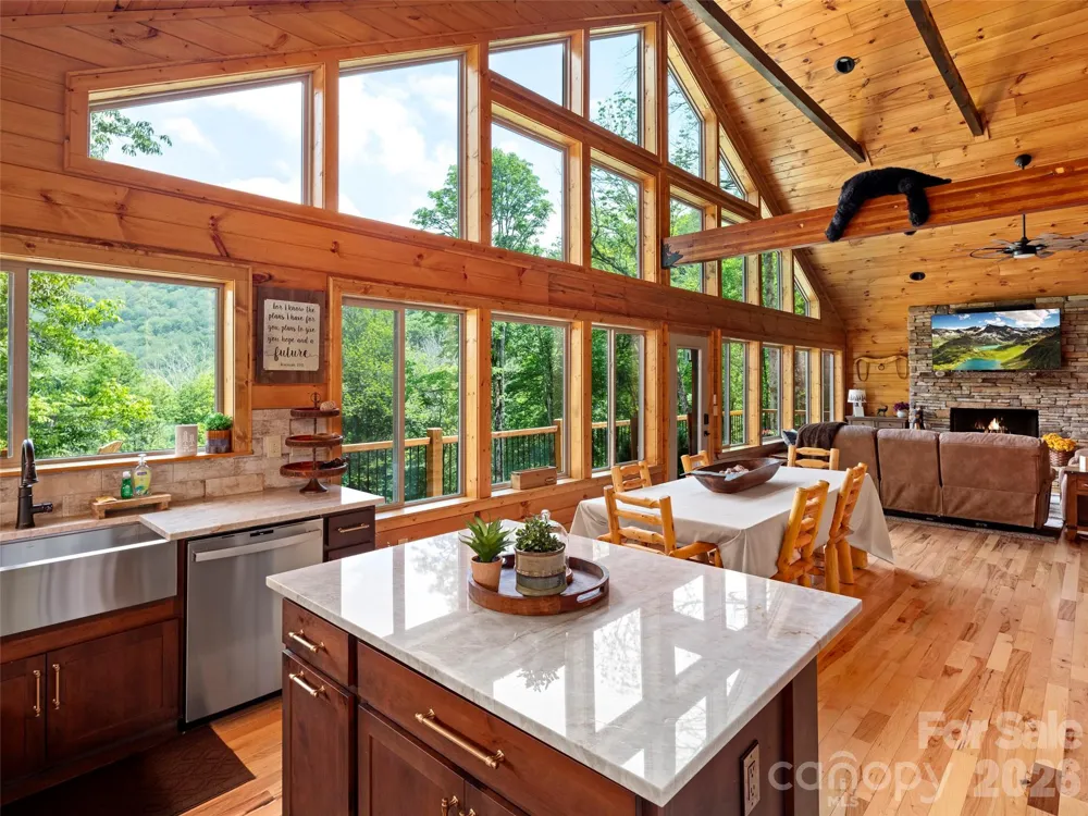 85 Iga Trail Maggie Valley, NC 28751