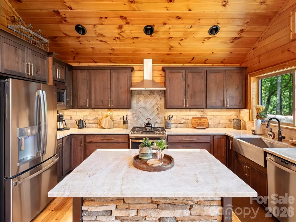 85 Iga Trail Maggie Valley, NC 28751
