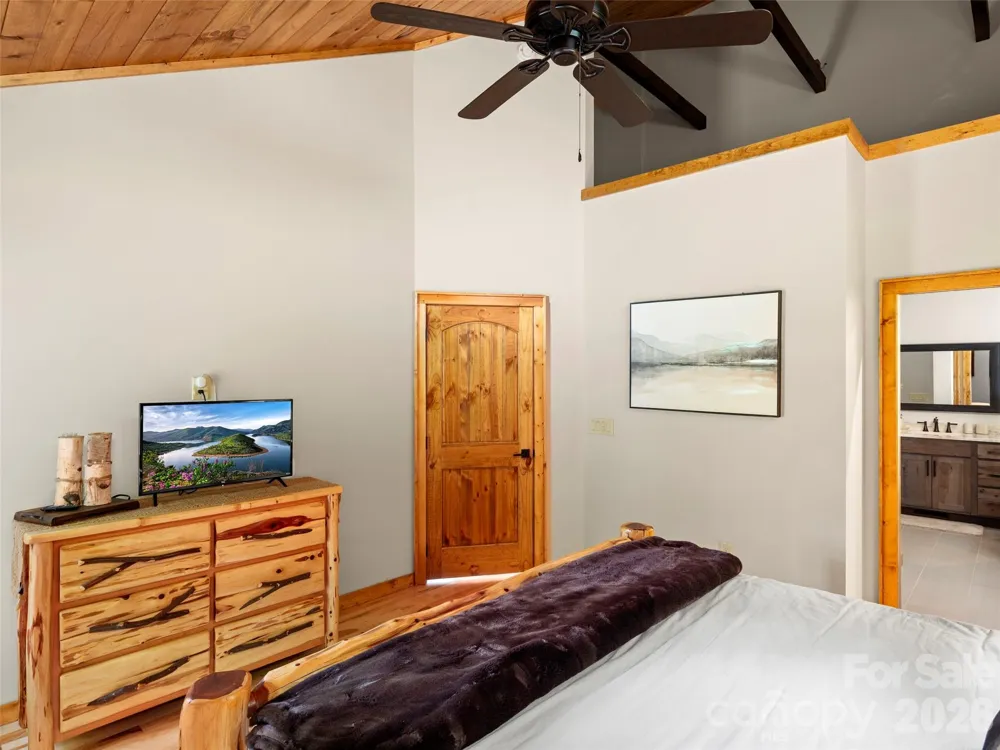 85 Iga Trail Maggie Valley, NC 28751