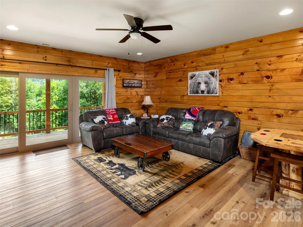 85 Iga Trail Maggie Valley, NC 28751