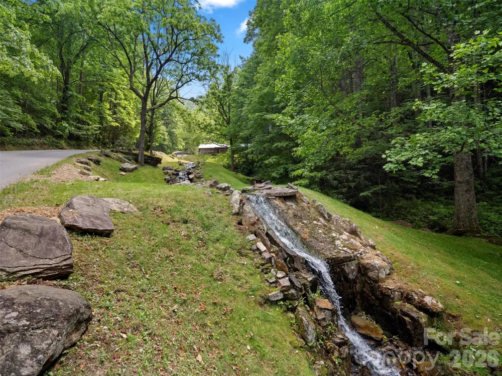 85 Iga Trail Maggie Valley, NC 28751