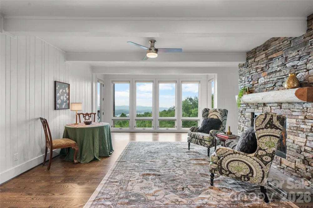 96 Moltz Court Lake Toxaway, NC 28747