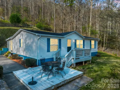 48 Laurel Cove Road