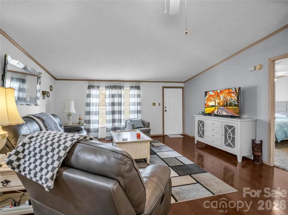 48 Laurel Cove Road Leicester, NC 28748