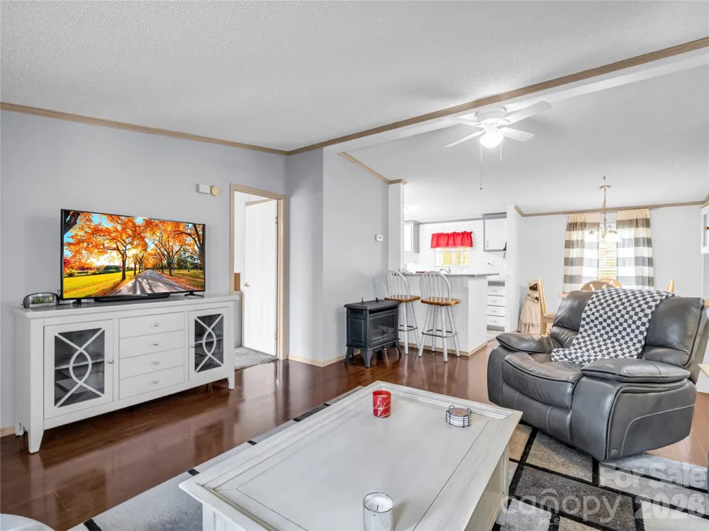48 Laurel Cove Road Leicester, NC 28748