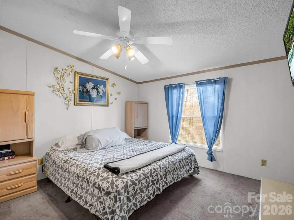 48 Laurel Cove Road Leicester, NC 28748