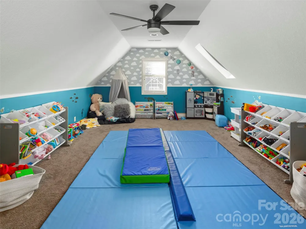 47 Ledgestone Drive Fairview, NC 28730