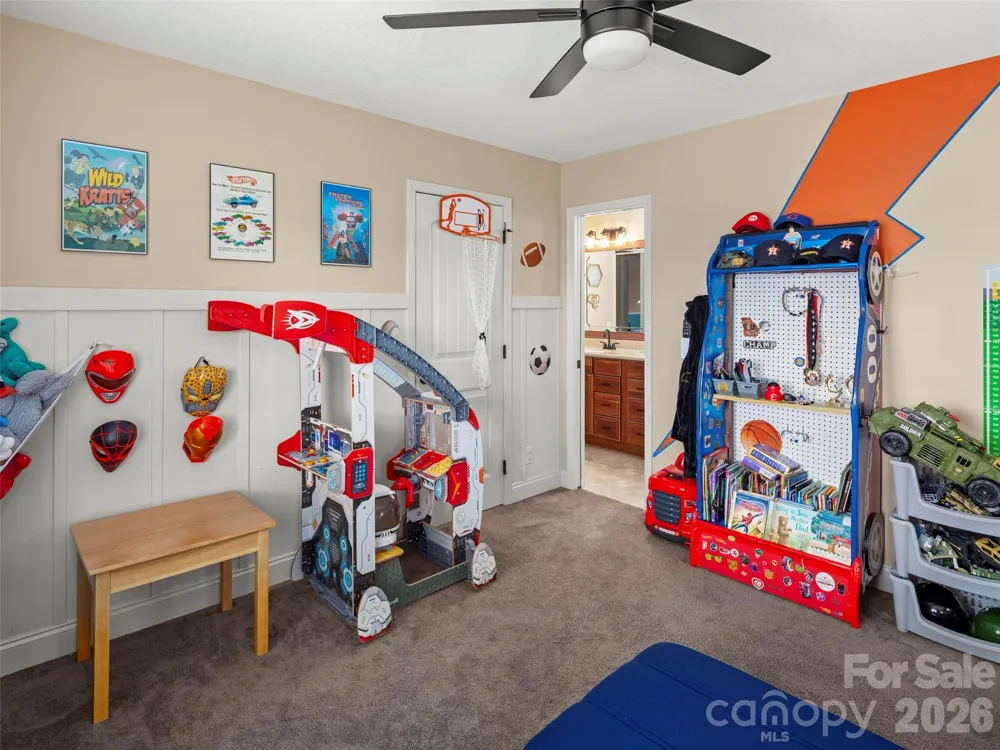 47 Ledgestone Drive Fairview, NC 28730