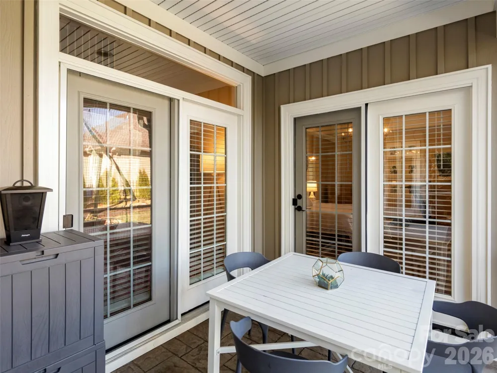 47 Ledgestone Drive Fairview, NC 28730