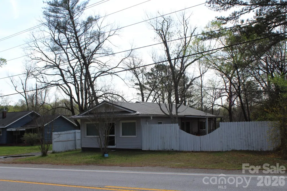 7282 NC Hwy 108 Highway E Mill Spring, NC 28756