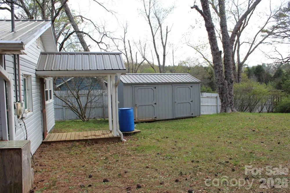 7282 NC Hwy 108 Highway E Mill Spring, NC 28756