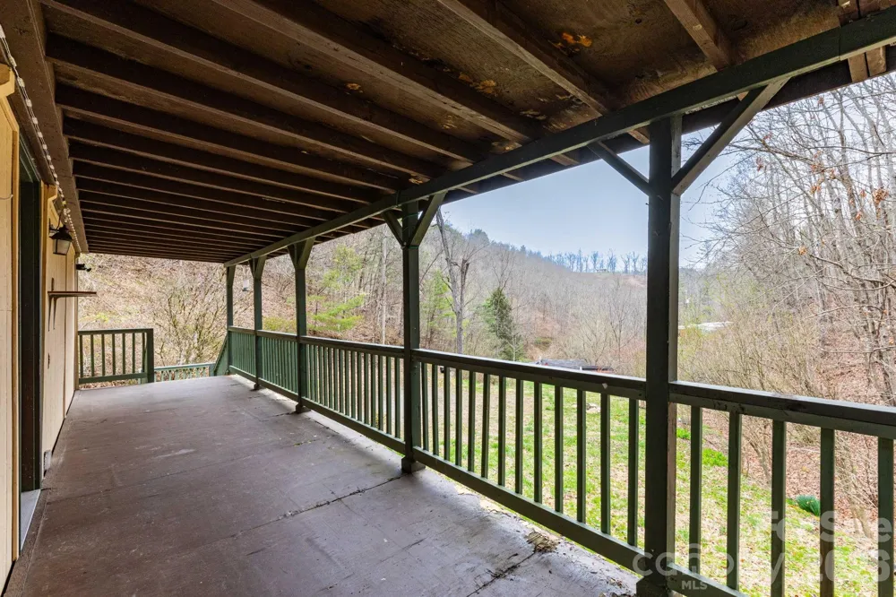294 Ball Drive Marshall, NC 28753