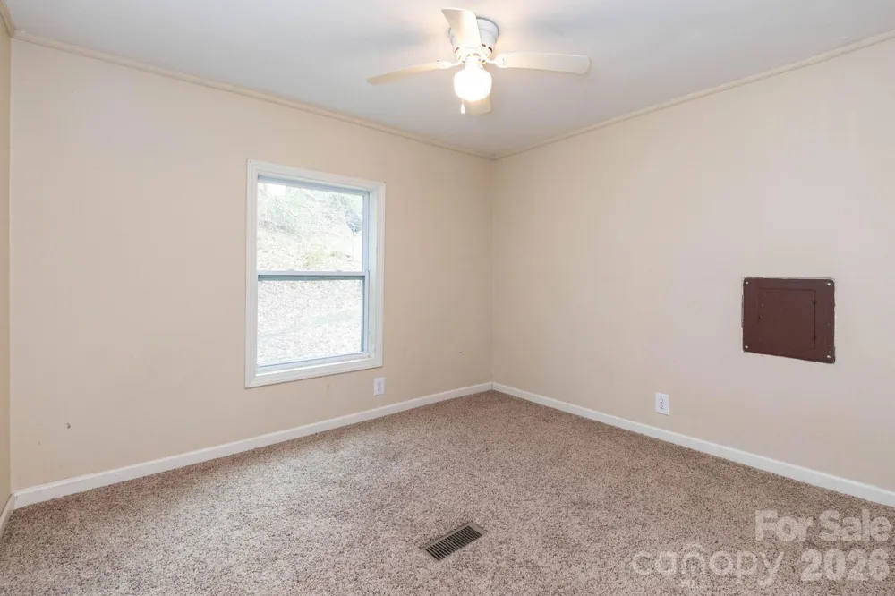 294 Ball Drive Marshall, NC 28753