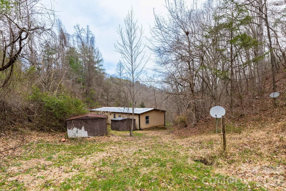294 Ball Drive Marshall, NC 28753