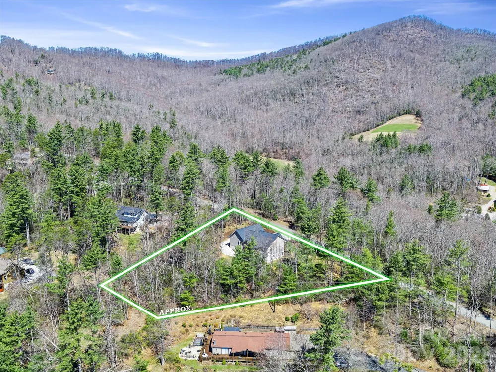 111 Wipprecht Drive Spruce Pine, NC 28777